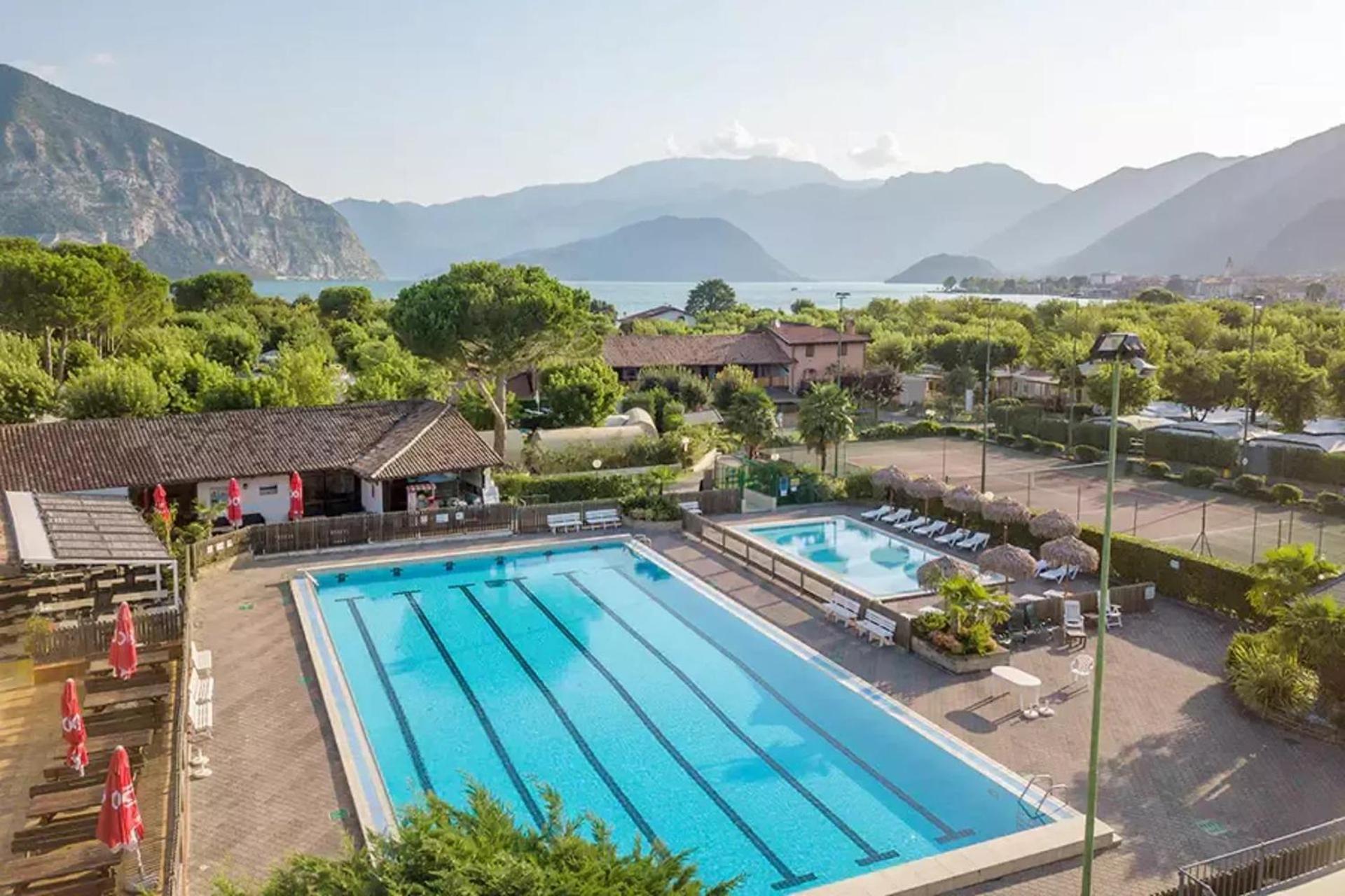 Estivo Premium Deluxe Mobile Homes On Camping Del Sole Village Iseo Extérieur photo