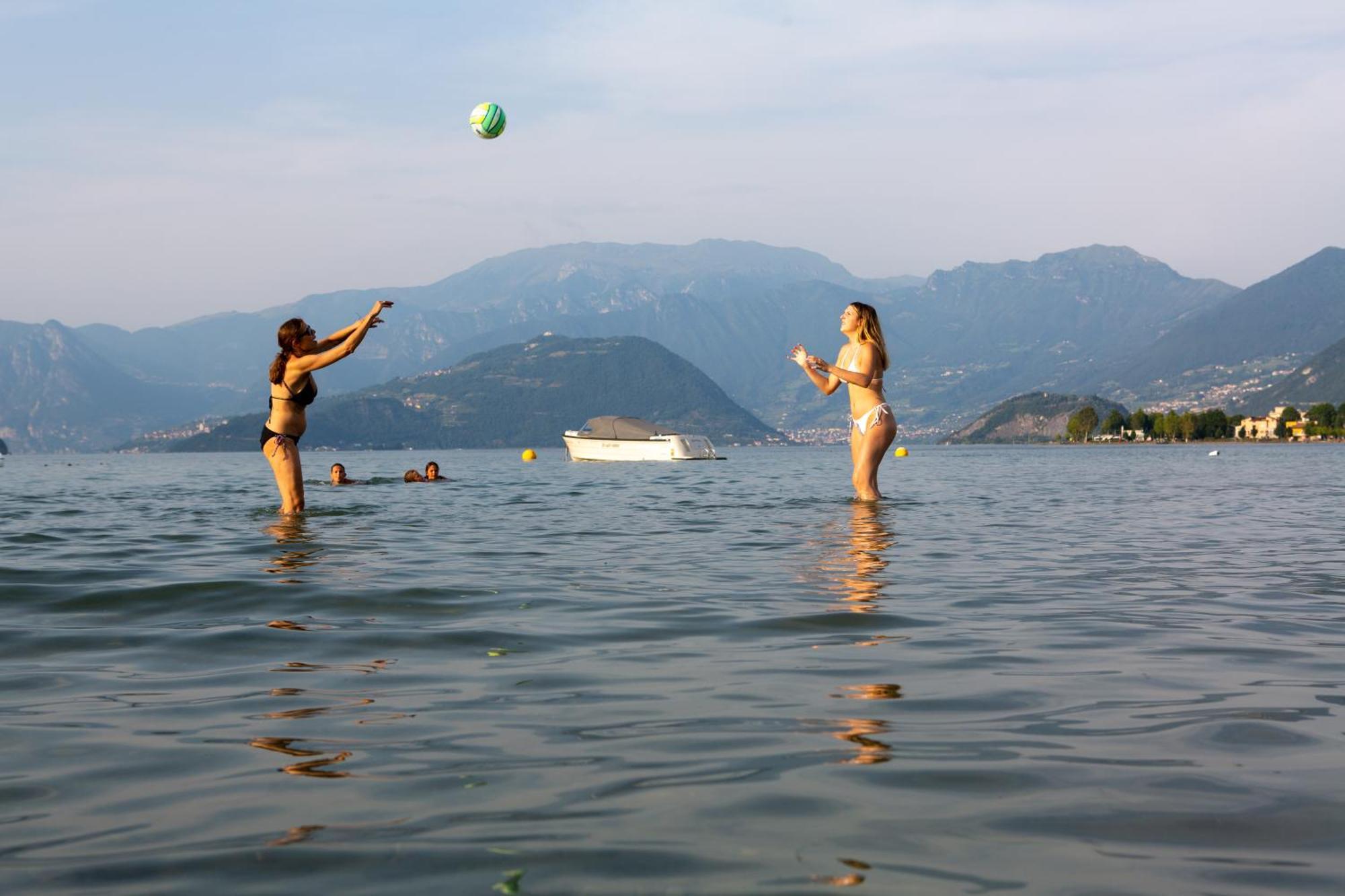 Estivo Premium Deluxe Mobile Homes On Camping Del Sole Village Iseo Extérieur photo